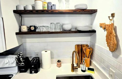 Charming Historic Studio Cottage - Foto 8