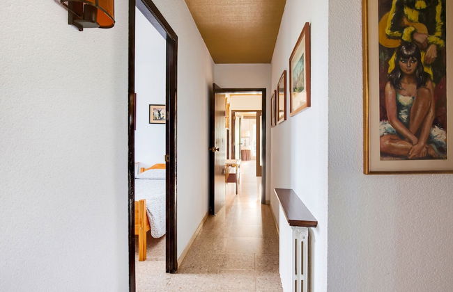 Deluxe Villa in Urbanització Bon Relax near Beach - Foto 33