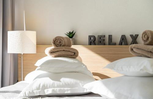 Holidays Roko - Sea View Apartments with Pool - Foto 12