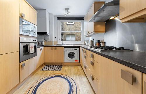 Lovely Split level 2 bedroom flat in NW London - Foto 11