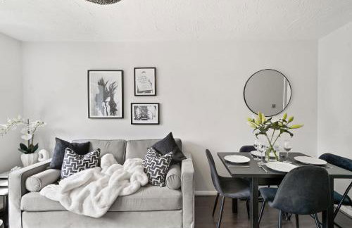 Luxury 1 bed flat South Woodford with parking - minutes walk to Central line Zone 4 - Foto 1