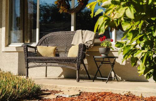 Midvale Station | Play•Relax•Repeat+ New King Bed! - Foto 11