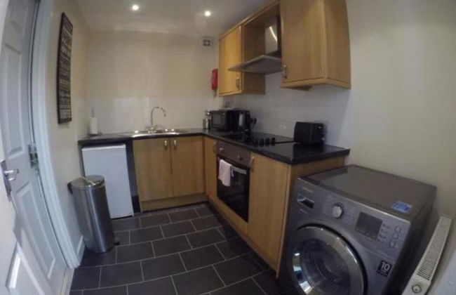 May's House - Photo 6