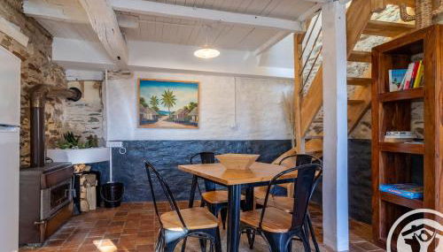 Charmante maison en Anjou Bleu, 2 pers, terrasse, poêle à bois, équipements bébé, cuisine équipée - FR-1-622-72 - Foto 5