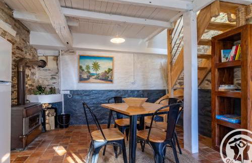 Charmante maison en Anjou Bleu, 2 pers, terrasse, poêle à bois, équipements bébé, cuisine équipée - FR-1-622-72 - Foto 5