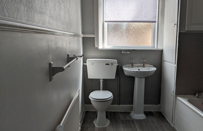 Ground floor apartment in North Shields - Photo 7