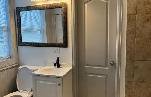 Downtown, 5-bed, 3-bath, 3-level - Foto 4