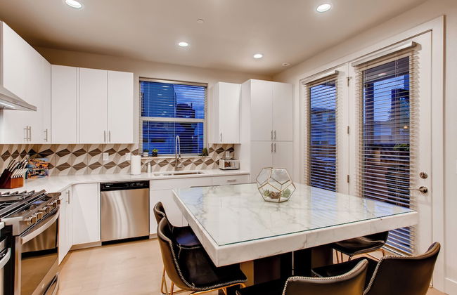 Old Town Group Retreat - New to Brewery District! - Foto 13