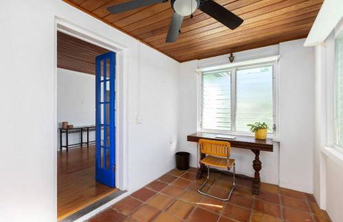 1mi to Beach Jungle Bungalow 1 acre with Pool - Foto 33