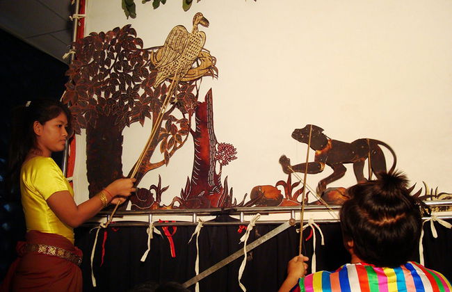 Sovannaphum Shadow Art Performance - Photo 2