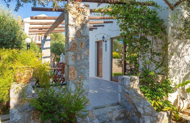 Villa Melina Private Pool Walk to Beach Sea Views A C Wifi Car Not Required - 1605 - Foto 49