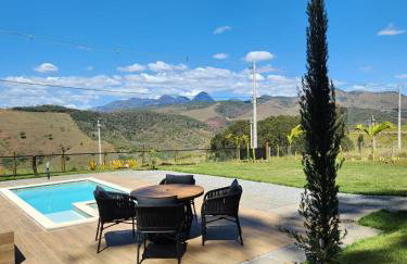 Casa em Sebollas 04 suítes com piscina e vista deslumbrante - Foto 1