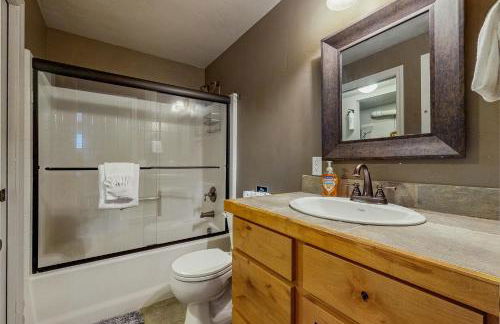 3 Bed 3 Bath Vacation home in Schweitzer Mountain - Foto 18