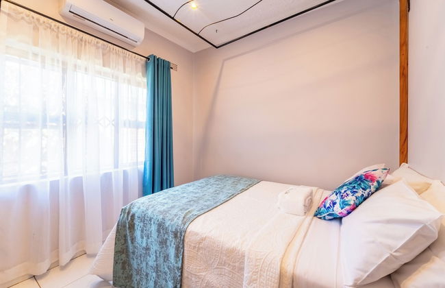 KhayaLethu Holiday Home - Foto 5