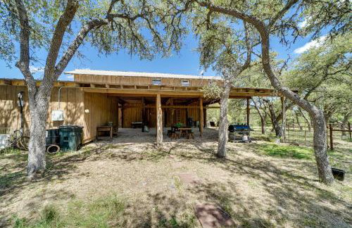 Swim, Hike and Unwind Serene Hill Country Retreat - Foto 31