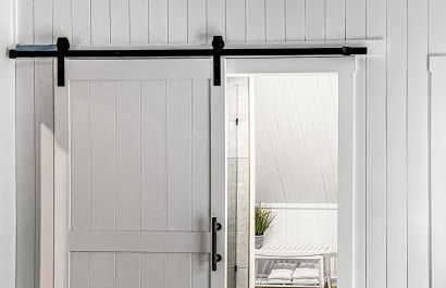 Italy Inspired Lakeview Chalet with Hot Tub - Foto 13