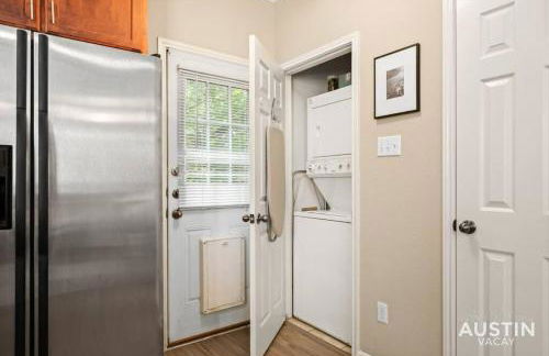 Spectacular Neighborhood Spacious House and Yard - Foto 14