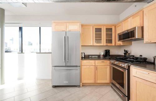 Upscale 3BR Penthouse by CozySuites - Foto 16