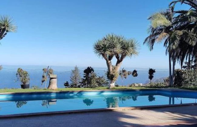 Espectacular Villa con Piscina y Vistas al Valle - Photo 10