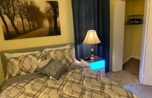 Townhouse with High Speed WiFi & Free Parking - Foto 5