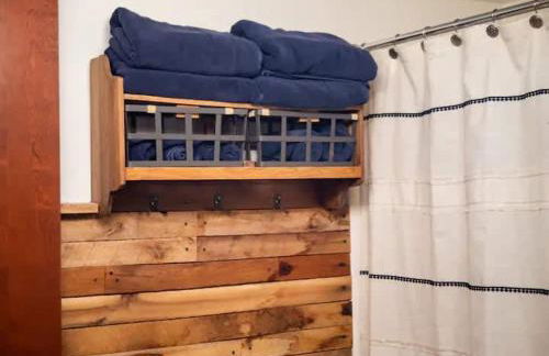 Lakefront Loft - Walk 2 First Energy x Progressive - Foto 27