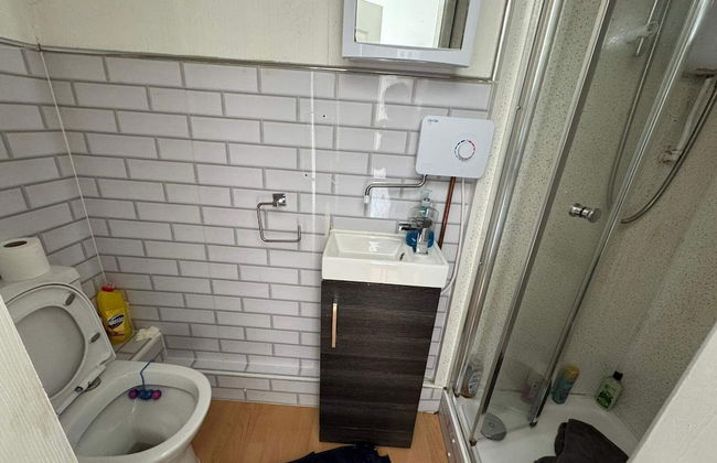 2 Bed Flat - Sleeps 3 - Parking - Wifi - Foto 18