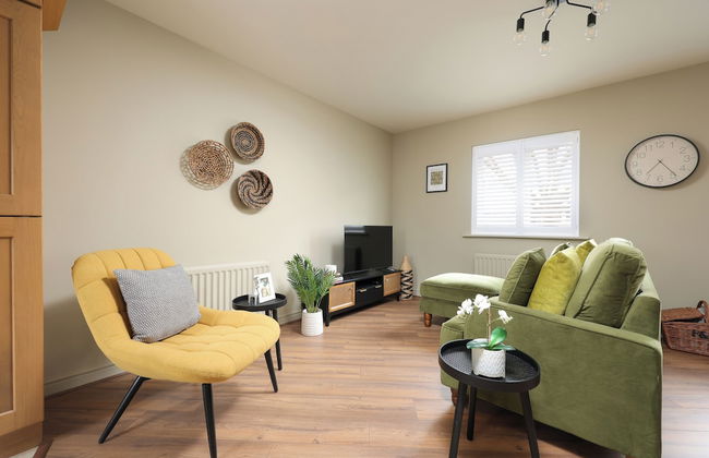 Stylish Flat With Sofa Bed in Malmesbury - Photo 14