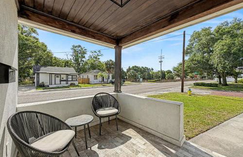 Newly Renovated | Minutes to Riverwalk & Beaches | Tampa Heights - Foto 24