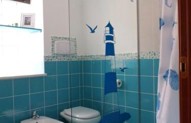 The Blue Lighthouse - Foto 15