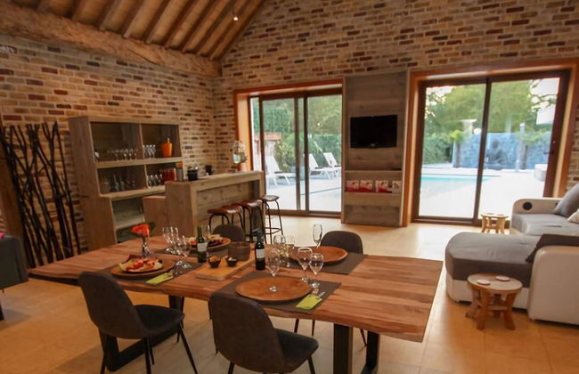 Villa With Swimming Pool in Erembodegem - Photo 26