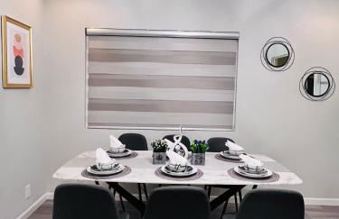 Pasadena Charming Vacation Home with Hot Jacuzzi - Photo 41