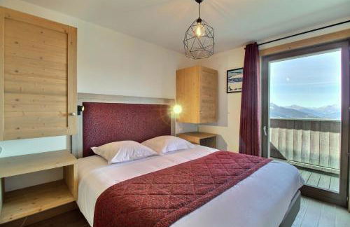 ARC 1600, LE RIDGE, Appartement 07 personnes Vue Montagne - ski aux pieds - Sauna, Hammam, Piscine, Salle de salle de sport-fitness - Foto 10