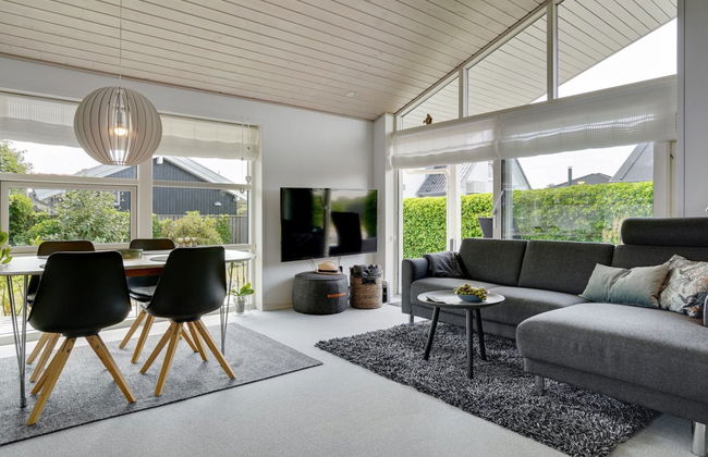 "Sjarlotte" - 100m from the sea - Foto 10