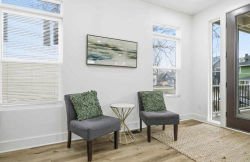 Near Indy Attractions • Deck • Patio • Fenced Yard - Photo 17