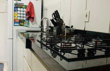 Calmo e aconchegante apartamento térreo com quintal - Foto 9