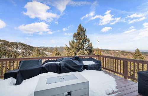 Mountain Retreat Sleeps 10 with Pool Table and Arcade - Foto 5