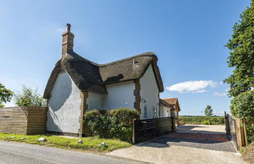 Hilltop Cottage - Photo 34