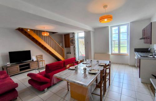 Gite Spacieux 4 personnes - 5km du Parc - Foto 6