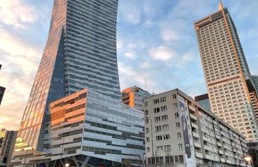 Emilka z widokiem na Pałac Kultury - Foto 15