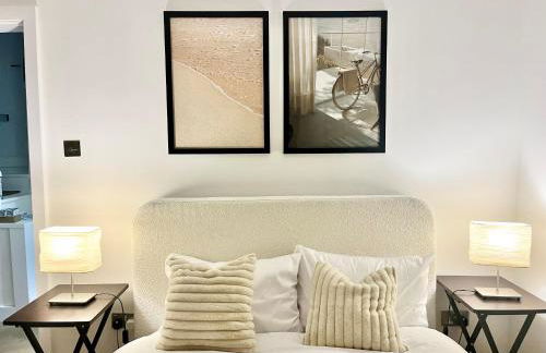 Cozy and Peaceful Apartment with Terrace in Hackney - Foto 16