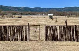 Away at the River - Foto 2