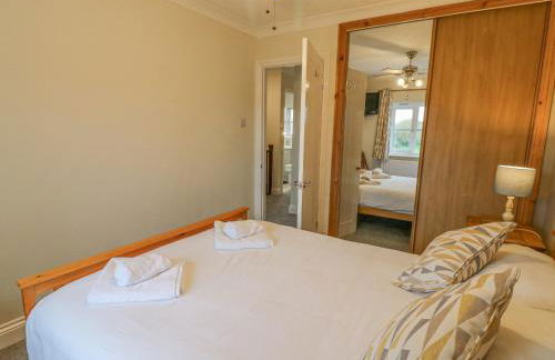 Knapp Cottage - Photo 18