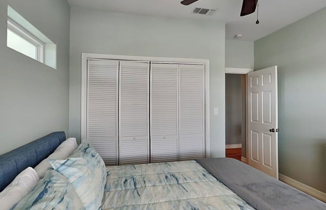 Papa's Place by Miss Kitty’s - Photo 30