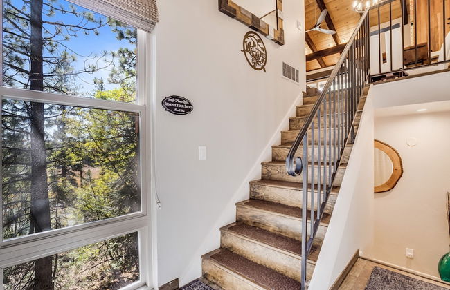 Pinegrove by Avantstay Beautiful Villas Condo Just Outside Tahoe City - Foto 12