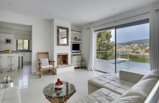 Exquisite Villa With Parking Space - Foto 9