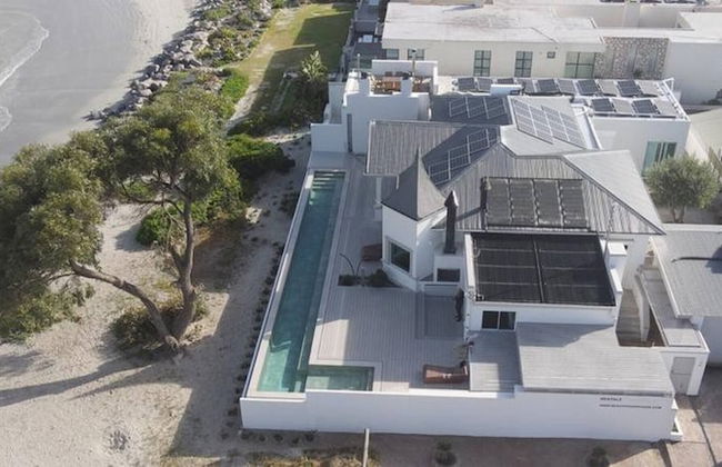 Beach Tower House Luxury Beachfront Villa - Photo 44