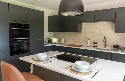 Modern Bungalow Views of Pen y Fan - Photo 9