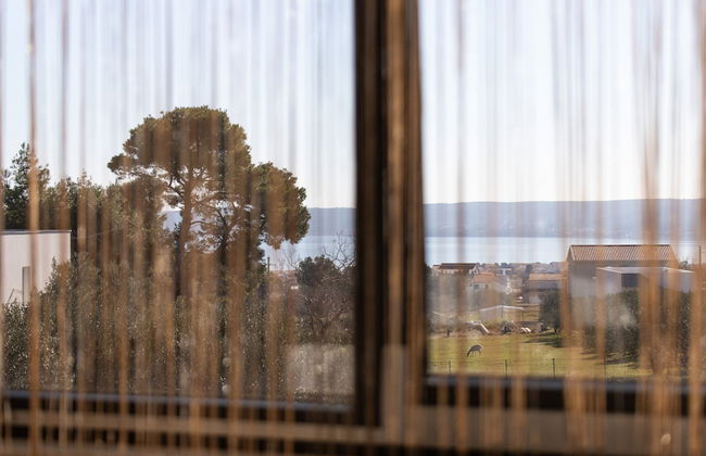 Dazzling Kaštel Novi Villa With Private Pool and Scenic Sea Views - Foto 23