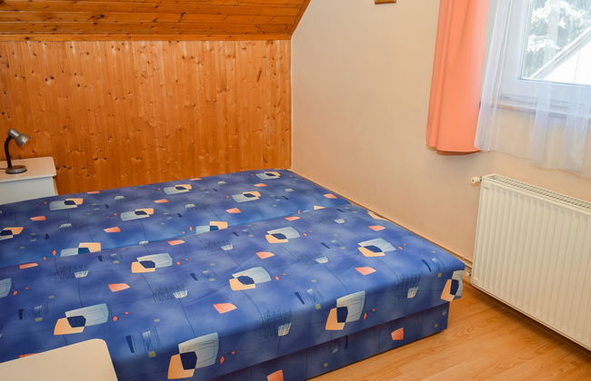 4 bedroom House in Fonyód with private pool and garden - Photo 13