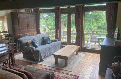 Little Pentre Barn with cozy logburner - Foto 16